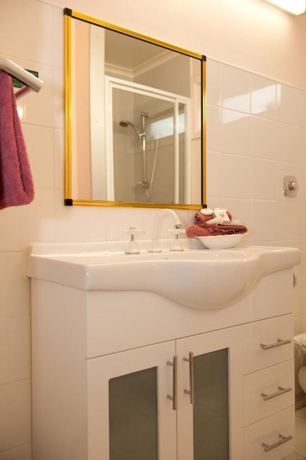 Best Western Balmoral Motor Inn Glenorchy Szoba fotó